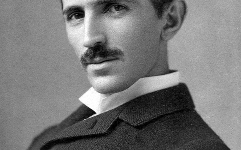 is Nikola Tesla still alive for real