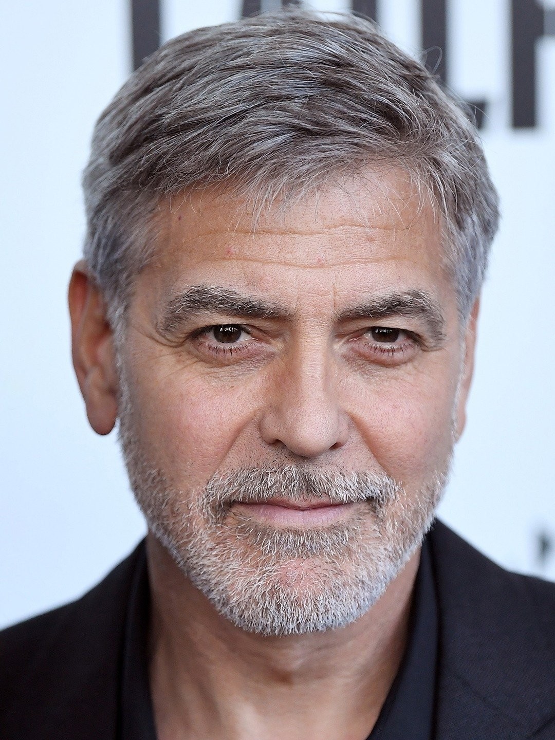 George Clooney  alive and kicking