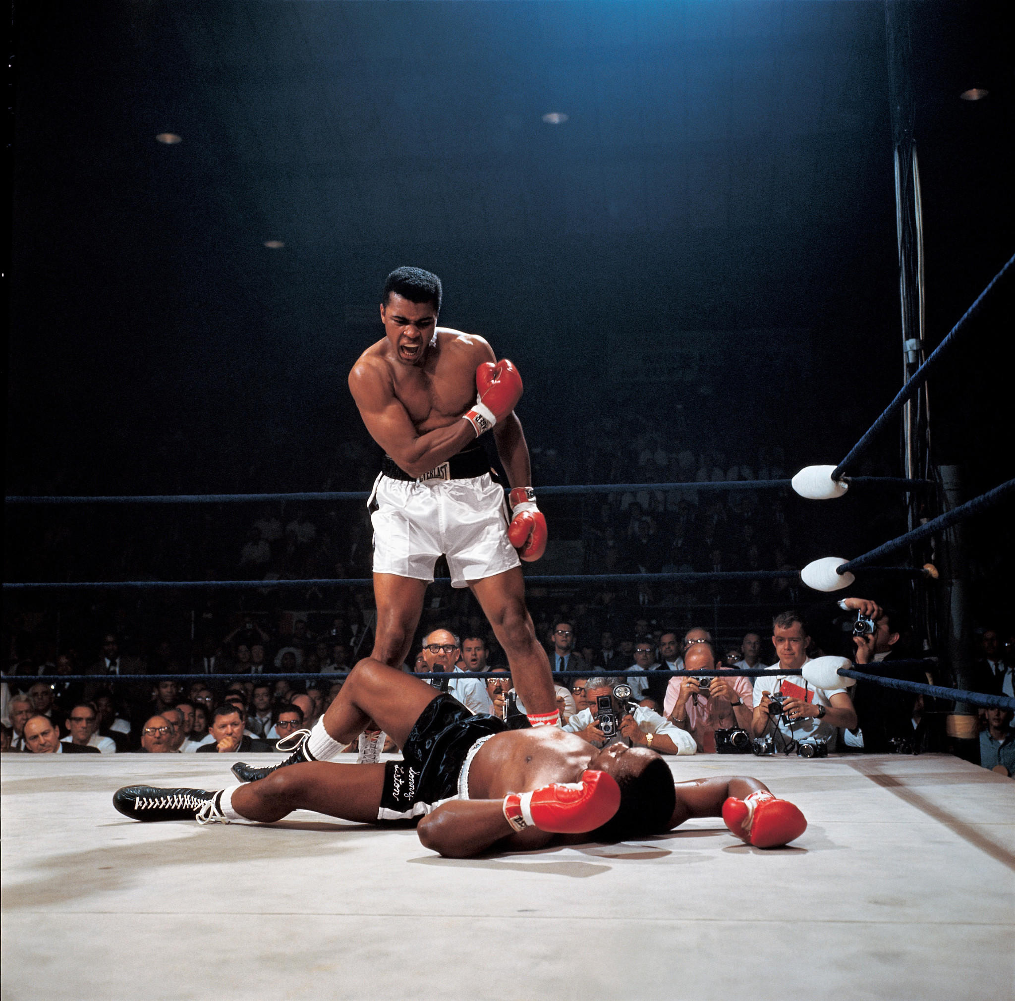 Muhammad Ali being still alive