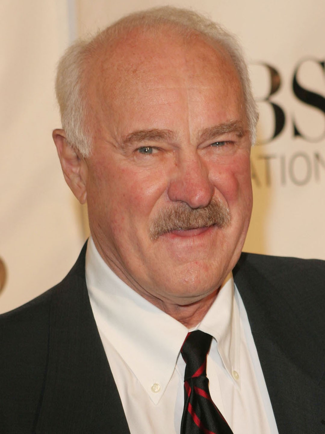 Dabney Coleman is not dead
